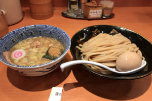 東京ラーメンストリートの六厘舎で絶品つけ麺